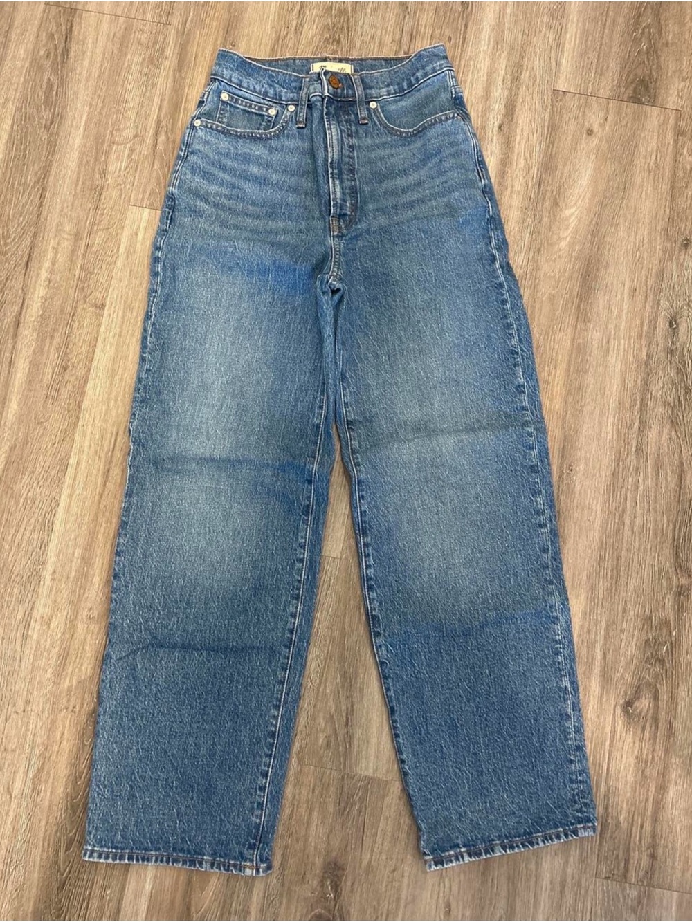 Madewell Wide-Leg Cropped Blue Jeans